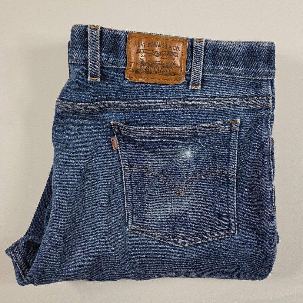 Levi's Men's 44x30 Medium Wash Denim Jeans Measures 41x28 Brown Tag VTG